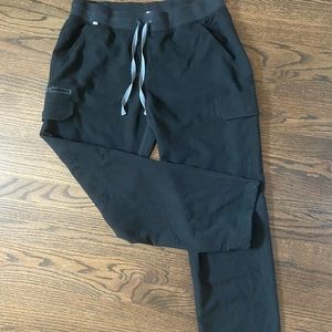 FIG Clothing Black Cargo Scrub Pants /Large Petite